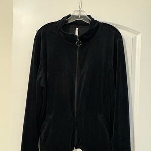 Leo & Nicole Black Jacket